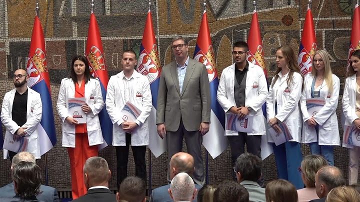 Predsednik Vučić na uručenju ugovora o radu najboljim diplomcima medicinskih fakulteta i škola
