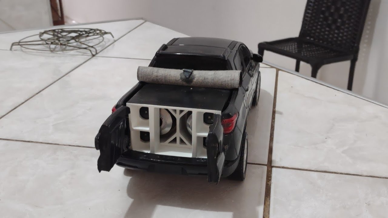 Mini Paredao Com Carro Motorizado