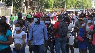 LA VENTE DE MASQUES EN HAITI   UNE ACTIVITE ECONOMIQUE RENTABLE