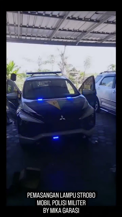 Pemasangan lampu Strobo mobil polisi militer