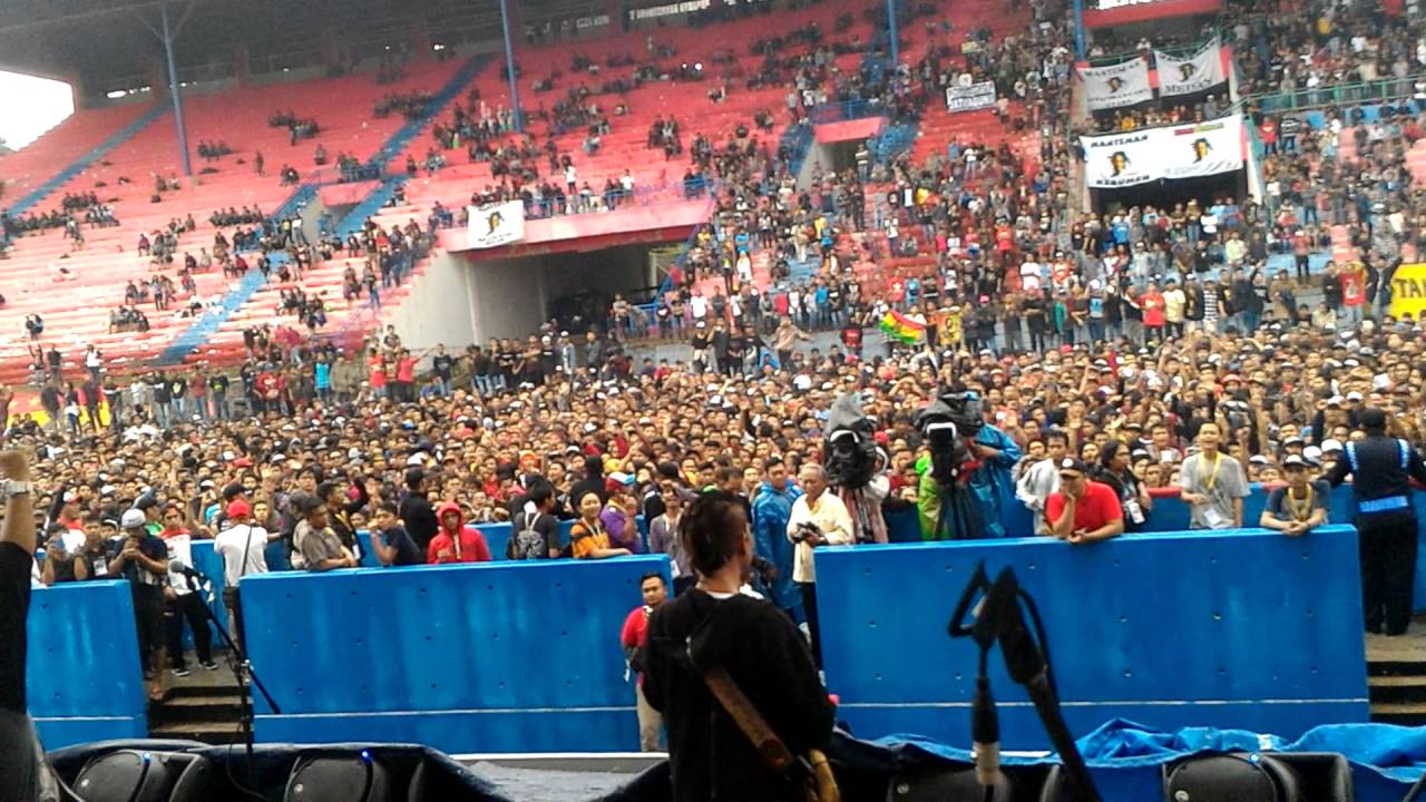 Tony Q Rastafara Lukisan Cinta Live In Sentul Circuit Tony Q Rastafara Lukisan Cinta Live In Sentul Circuit