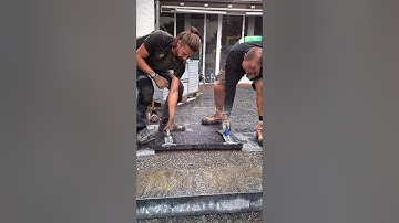 They worked together to install fairly large paving blocks.#shorts #construction #builder #fyp