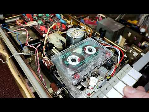 Видео: Ремонт магнитофона Radiotehnika М201, (М7301)