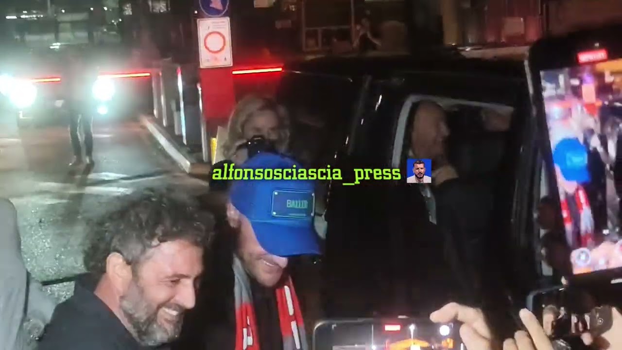 Ecco Jamie Vardy! ✈️ Atterrato a Linate, la leggenda ex Leicester