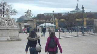 The right to pee for free in Paris