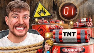 KreekCraft Reacts to MrBeast - In 10 Minutes This Room Will Explode!