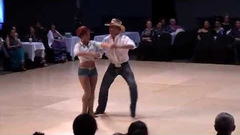 Two Step Moves - Turns - Promenade to Huddle slide out to open