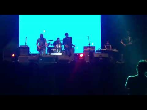 Rasa tertinggal cover by KAMANDANU live carnival tangsel