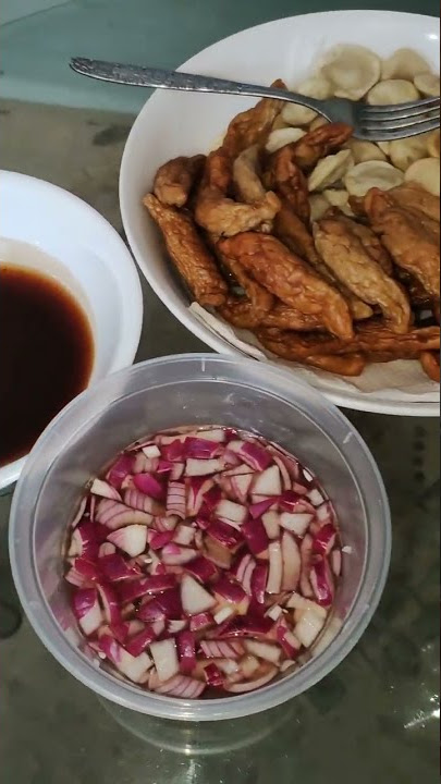 Fishball & kikiam with yummy sauce ❤️ (food & movie trip at home) 🥰