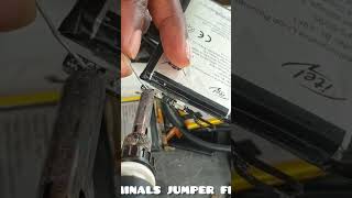 battery's terminals fixed. #youtube #allmobilerepair #india #dubai