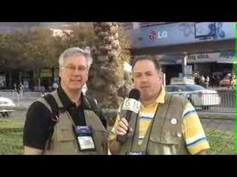 Blooper Reel from the 2007 Consumer Electronics Show - YouTube