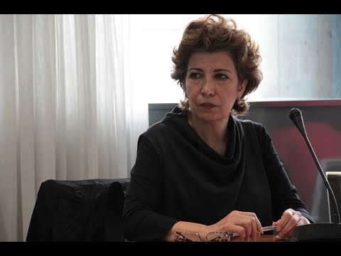 الحقوقية السورية جمانة سيف تنال جائزة آنه كلاين للمرأة