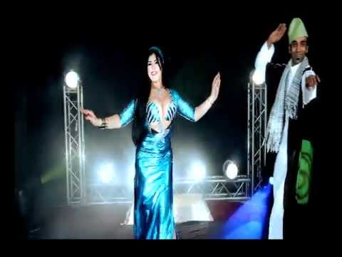 الفنانة هيفاء رقص علي اغنية ادلع علي كيفك يادلع دلع 2013