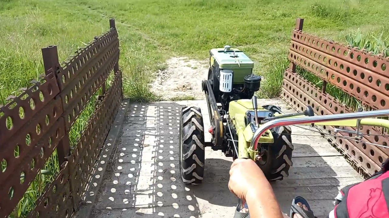 Возим песок мотоблоком ZUBR 8 л.с.