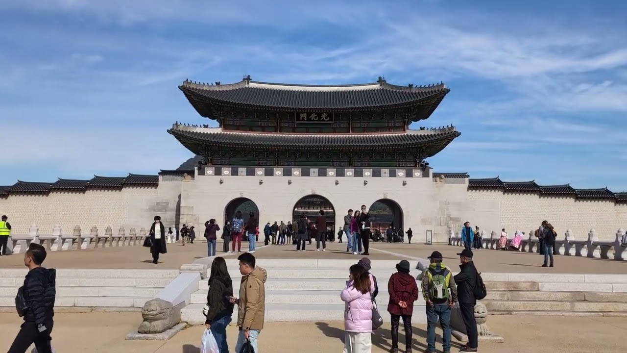 Seoul Vacation - Gyeongbokgung - Entrance and Interior