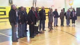 Residents of Garrettsville greet displaced business owners with standing ovation