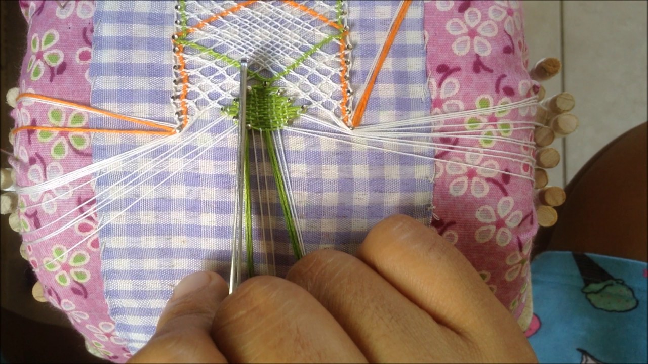 MUNDILLO DE PANAMA, MALLA CON COCADA MEDIANA CENTRAL