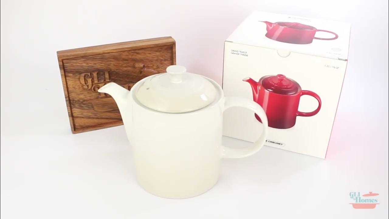 Unboxing Le Creuset's Grand Teapot 1.3L (Meringue) YouTube