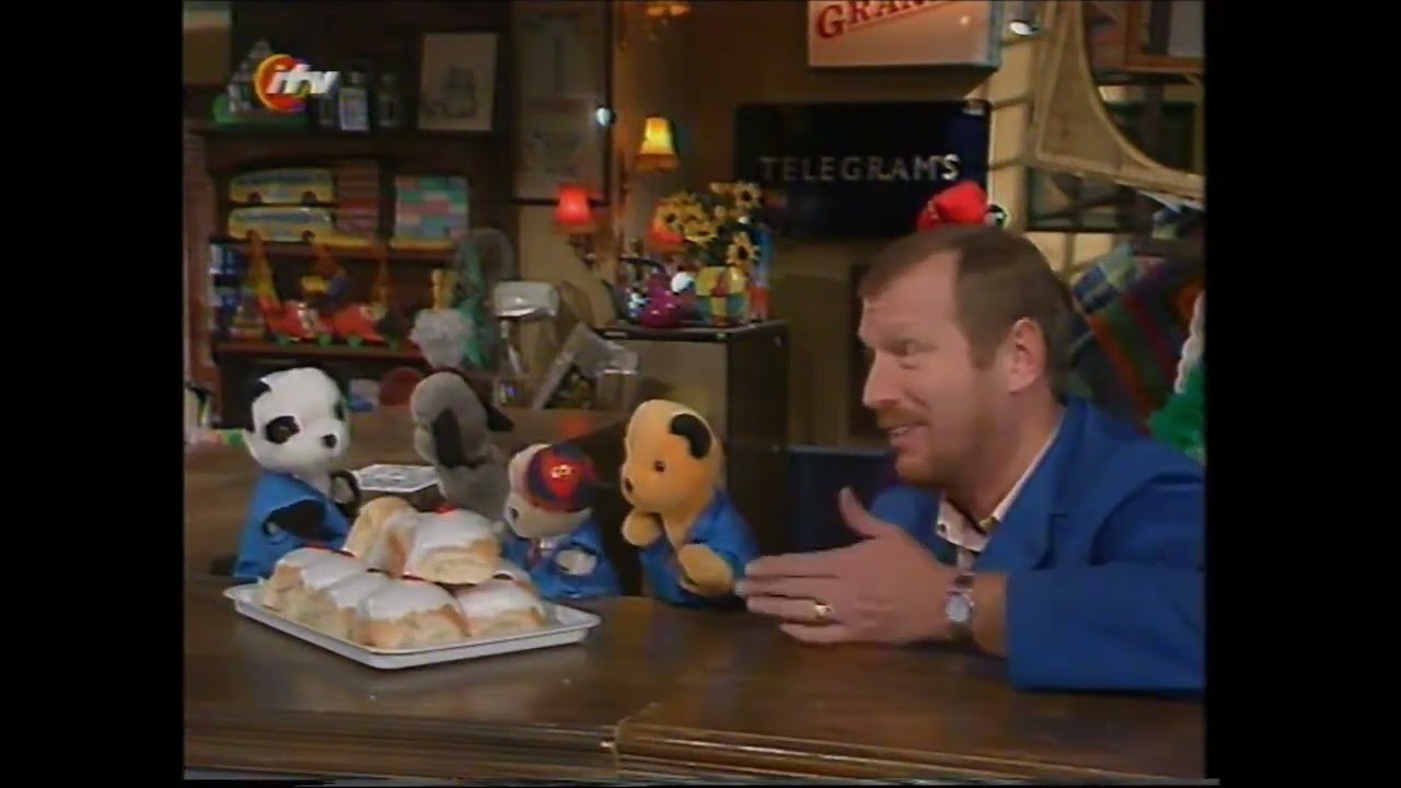 Sooty & Co S04E12 - Squatters