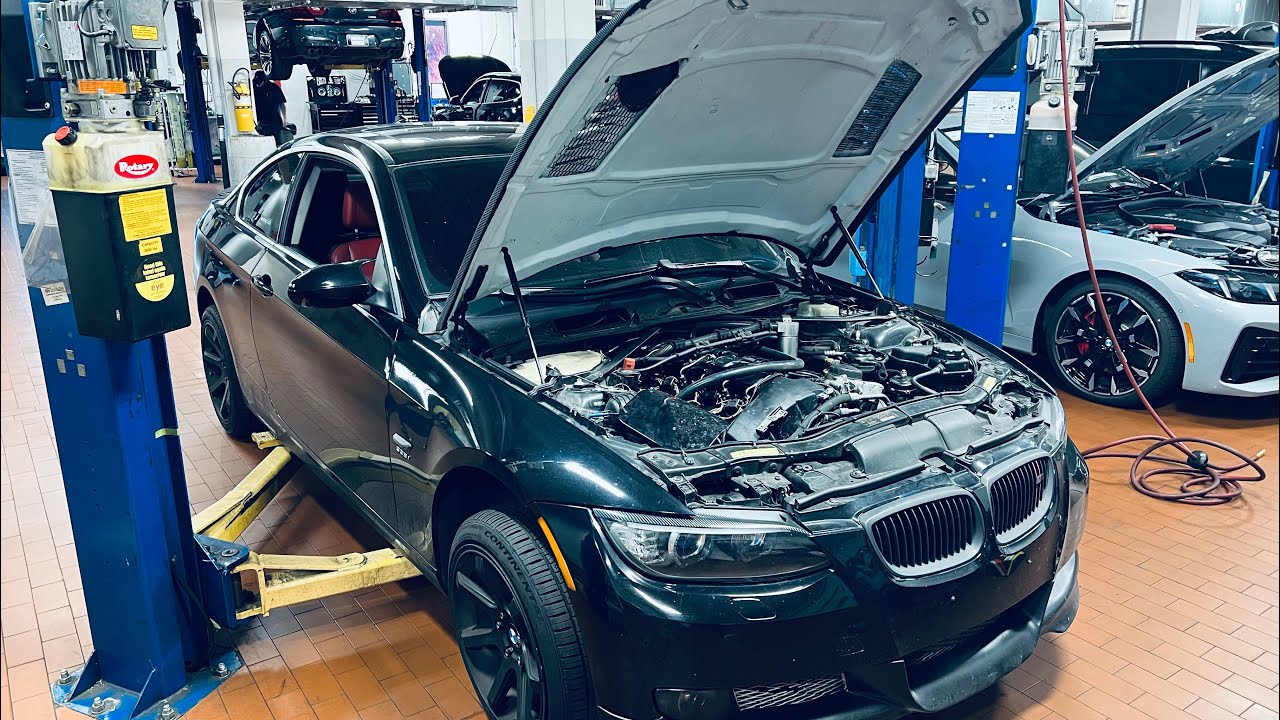 07 BMW 335i / ACT Clutch Kit and Streetlite Flywheel Install.