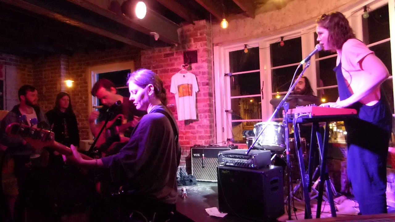 Mere Women - live @ Miss Peaches, 10 September 2017, 2/2 crawl showtimes near me