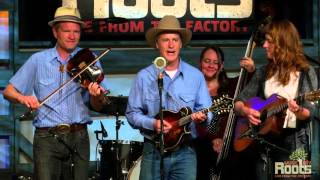 Video thumbnail of "Foghorn Stringband "New Shoes""