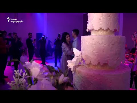 სიყვარულის ზეიმი ომის საშინელების შემდეგ