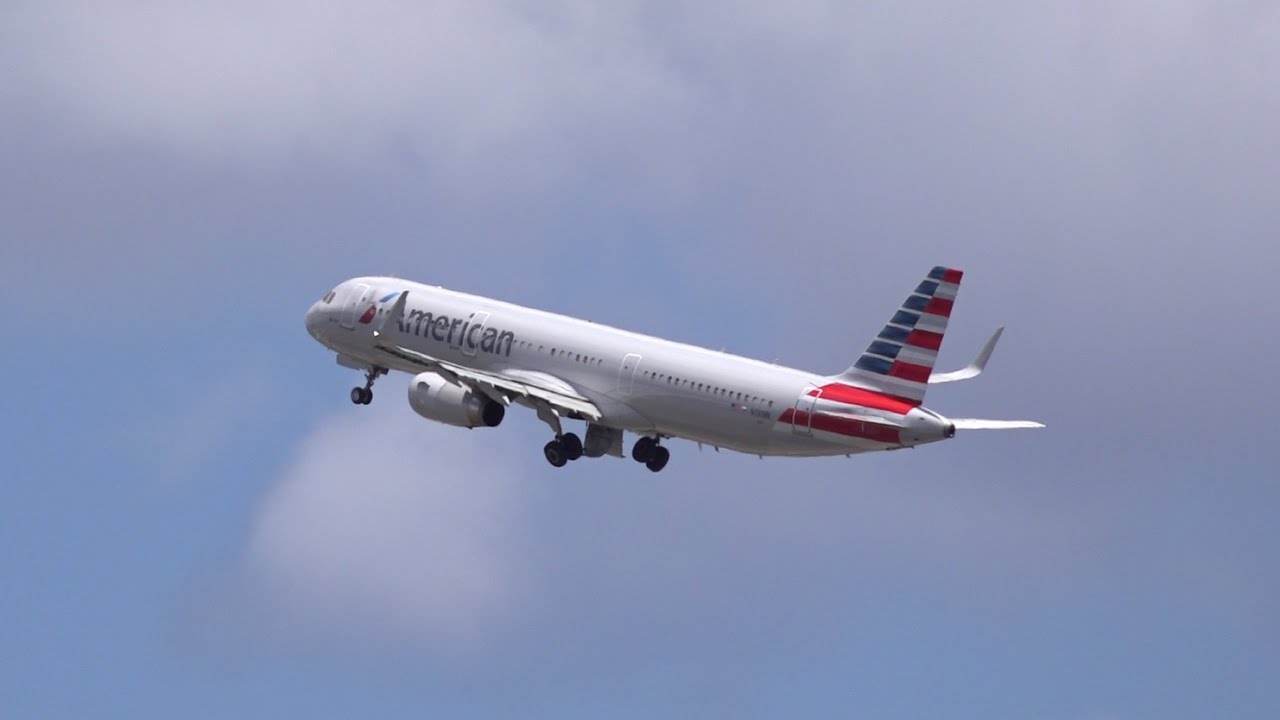 iaeste American Airlines Airbus A321-232WL Take Off | Honolulu Intl Airport