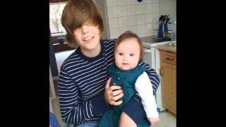 Pictures Of Justin Bieber When He Was Younger!