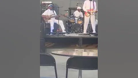 Raymond Pearson on 6 String Bass Performing some L...