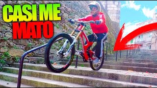 CASI ME MATO SALTANDO ESTAS ESCALERAS INFINITAS !! DESCENSO CON MI NUEVA BICI FERRARI !! Makiman
