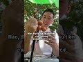 Ăn quả vải đầu tiên của năm nay. Tôi đã chờ khoảnh khắc này suốt 1 năm ở Việt Nam🥹