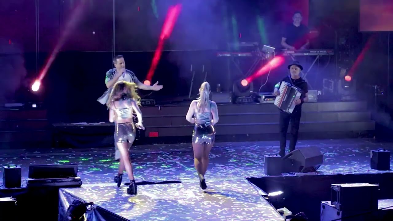 Banda Topsom - Ele finge que me ama - Bombocas na Lentisqueira 2025