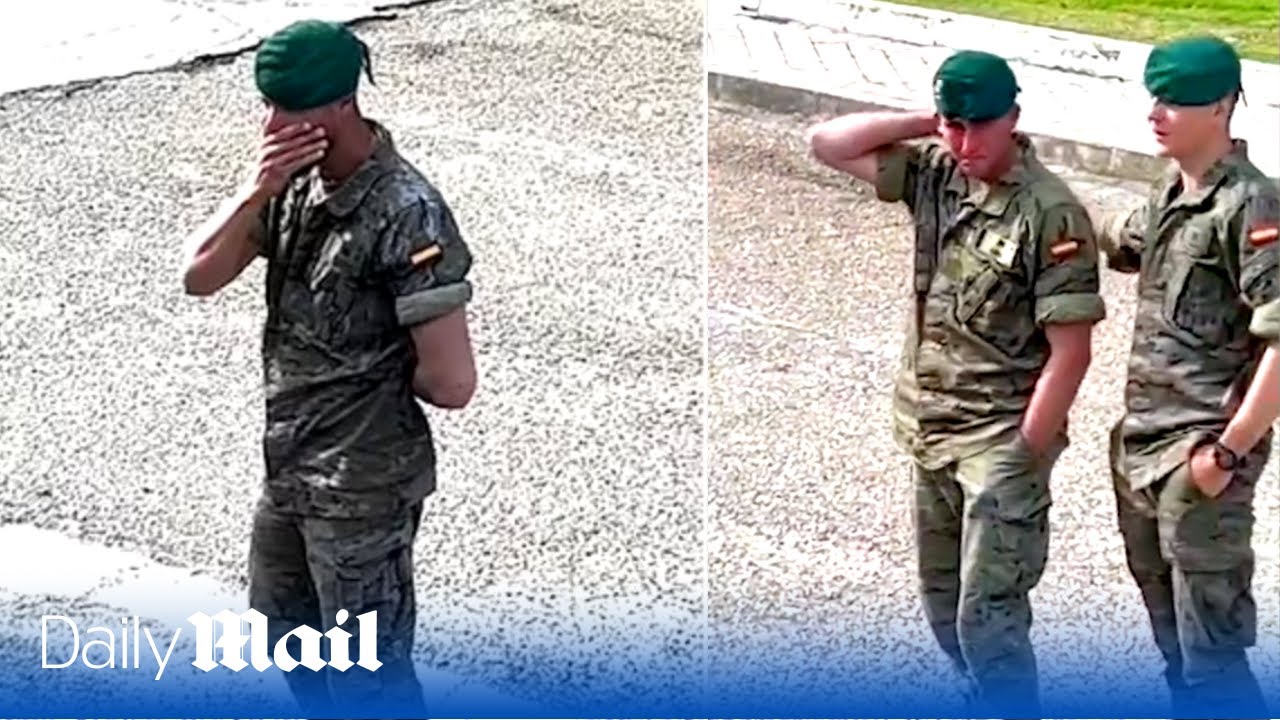Spanish soldiers cry as trained Ukrainian soldiers leave to fight Russia