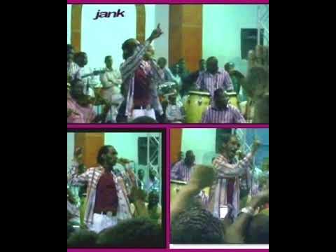 السراري أرضاً سلاح