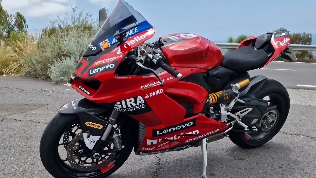 Ducati Panigale V2 Arrow exhaust