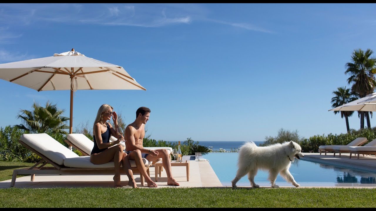 Villa Las Brisas: Seaview Villa for rent Pampelonne #sainttropez St Tropez House #propertyvideo