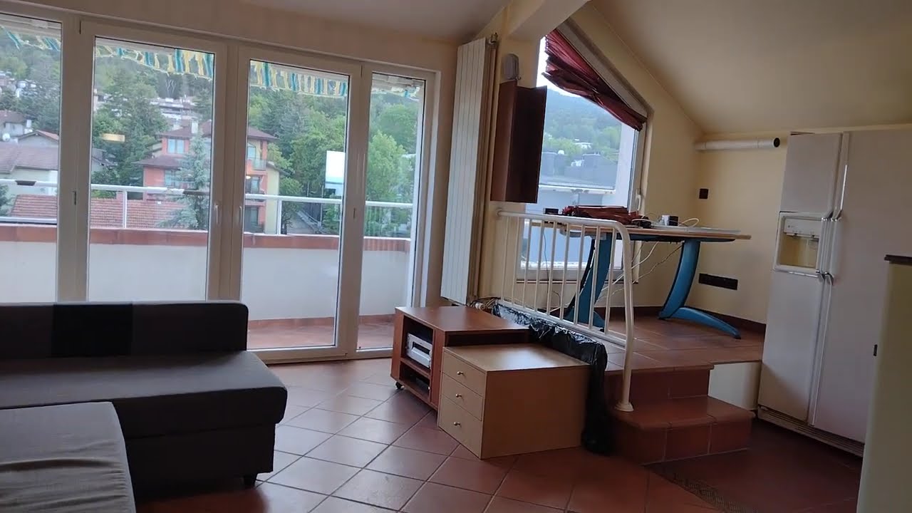 Луксозен Панорамен Апартамент на две нива за продажба в град София, квартал Бояна, готов за нанасяне