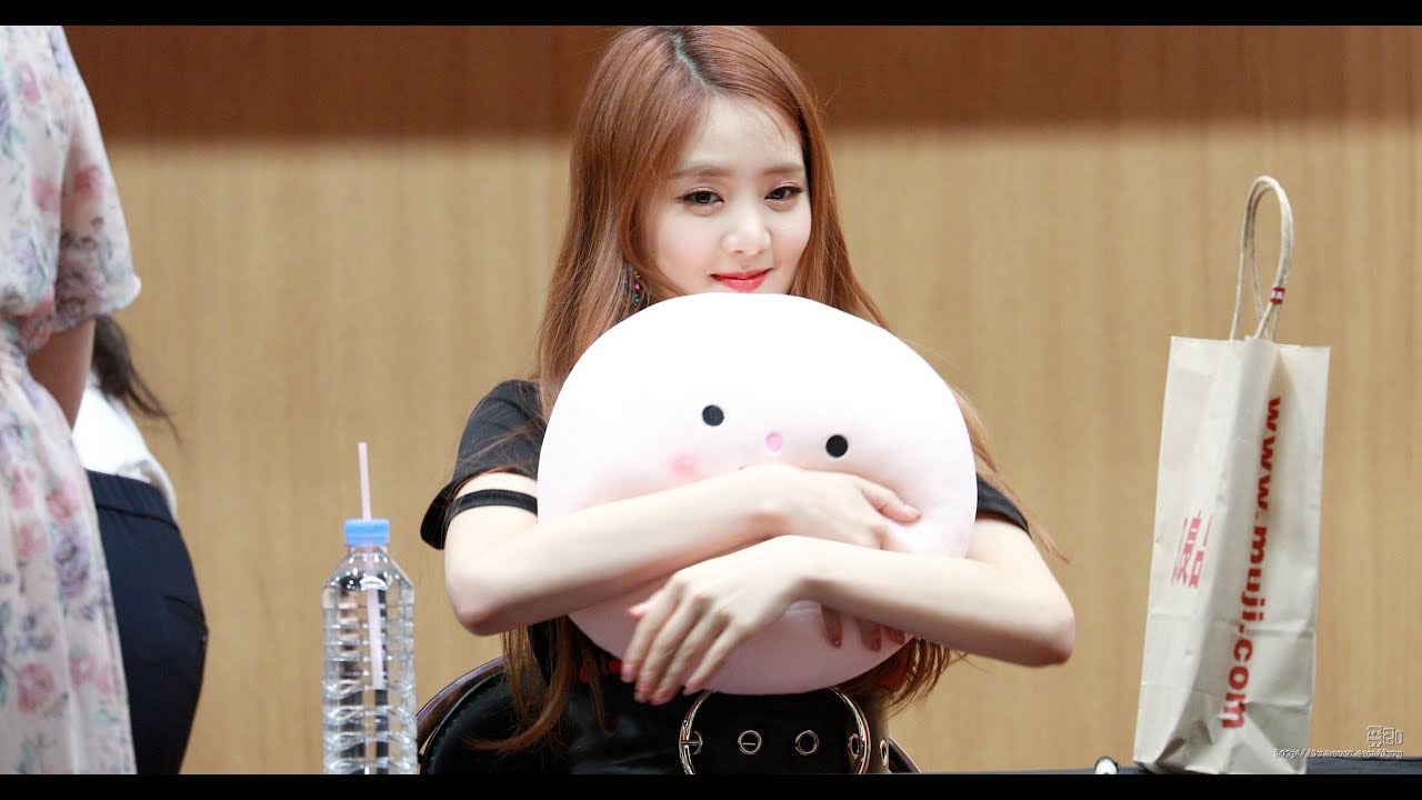 180527 (여자)아이들((G)I-DLE) 민니 (당산 TCC아트센터 팬사인회)