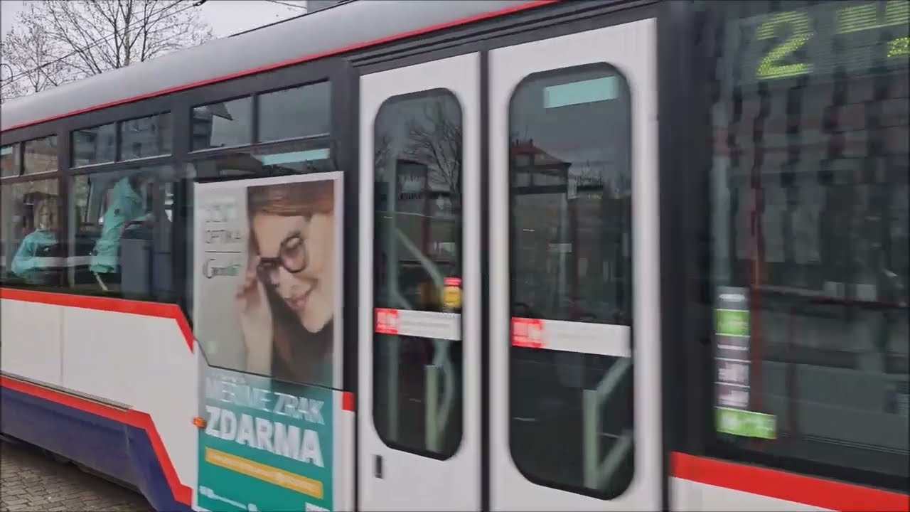 182 - Olomouc, Czechia: hlavní nádraží - Trams and buses on Tuesday 18th April 2023