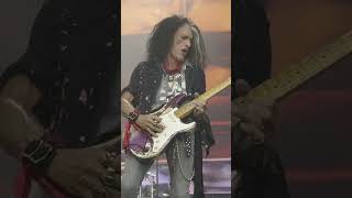 My Dead Drunk Friend by Hollywood Vampires #JoePerry #GuitarSolo