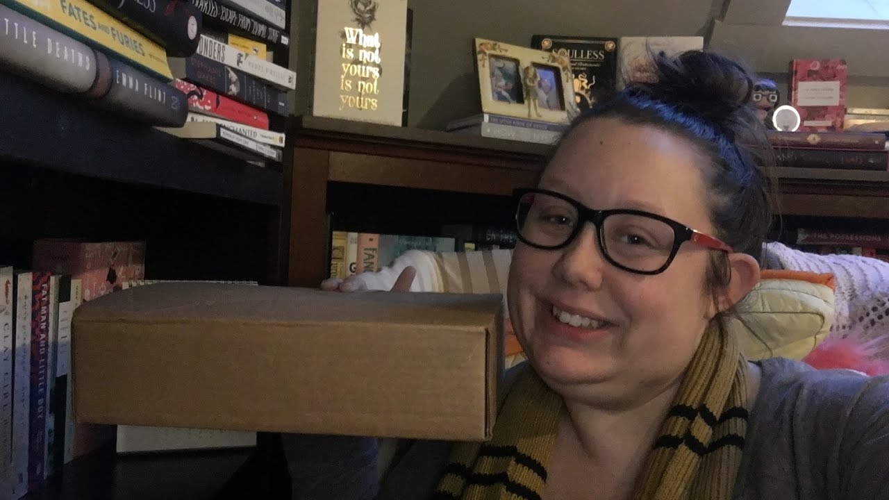 My Lit Box Unboxing || 03 - YouTube