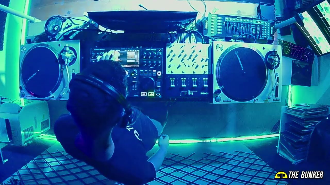 🎧LIVE Deep House & Minimal Mix at TheBunker🎧