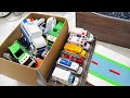 走る走る、救急車ミニカー坂道走る。走行テスト！Running, running, ambulance miniature car hill running. driving test!