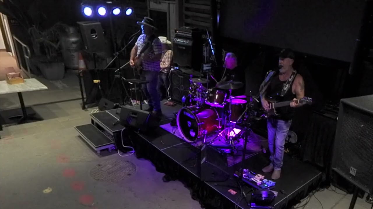 Fast As You Dwight Yokham Cover Kick Arse Country
