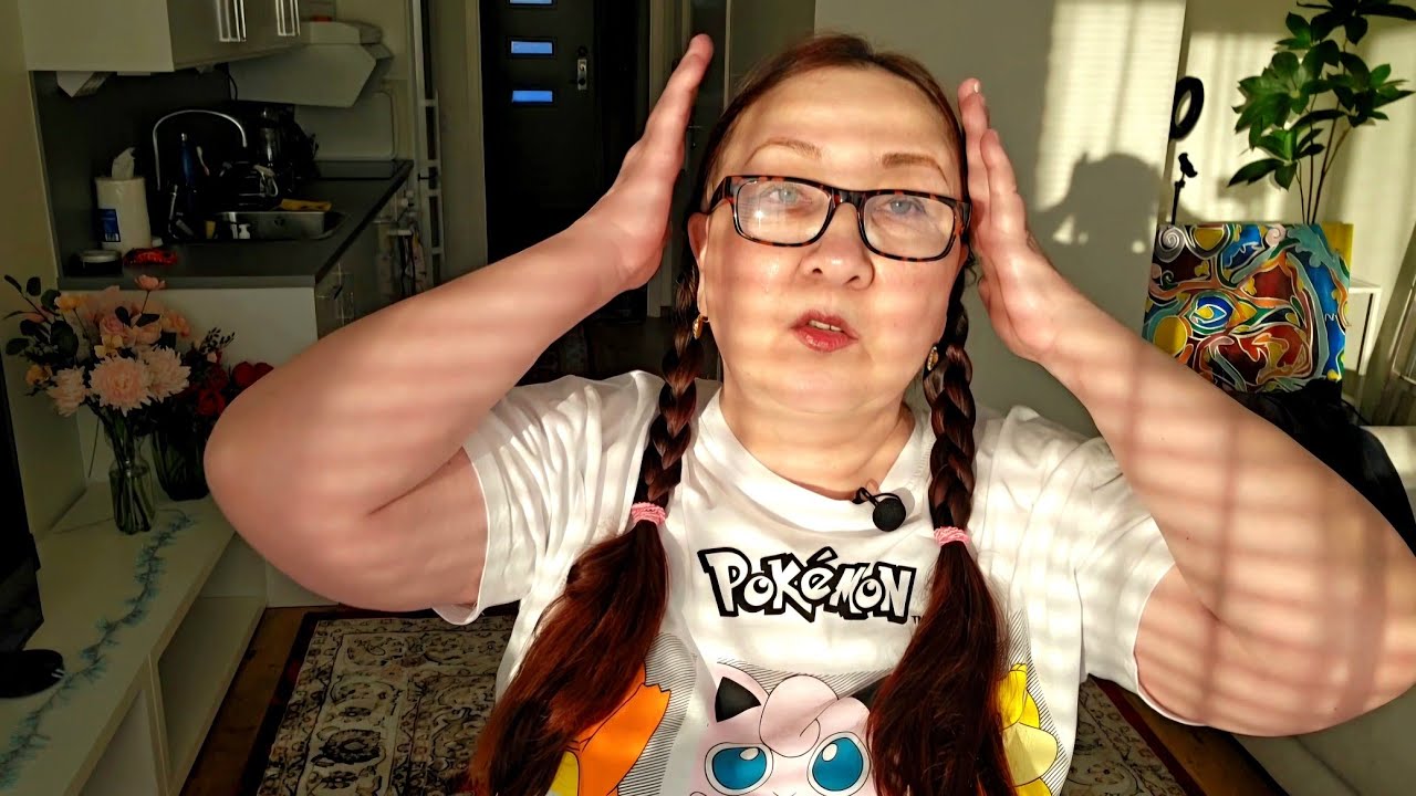 Так Мужчины проявляют свою любовь  ....