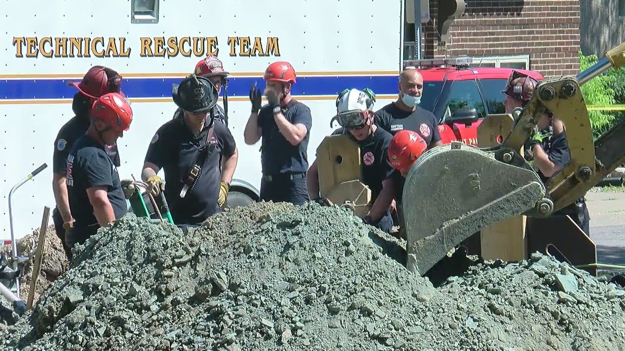 1 of 2 bodies recovered after construction trench collapses in St. Paul ...