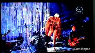 Miley y Wayne Coyne, &quot;Lucy In The Sky With Diamonds