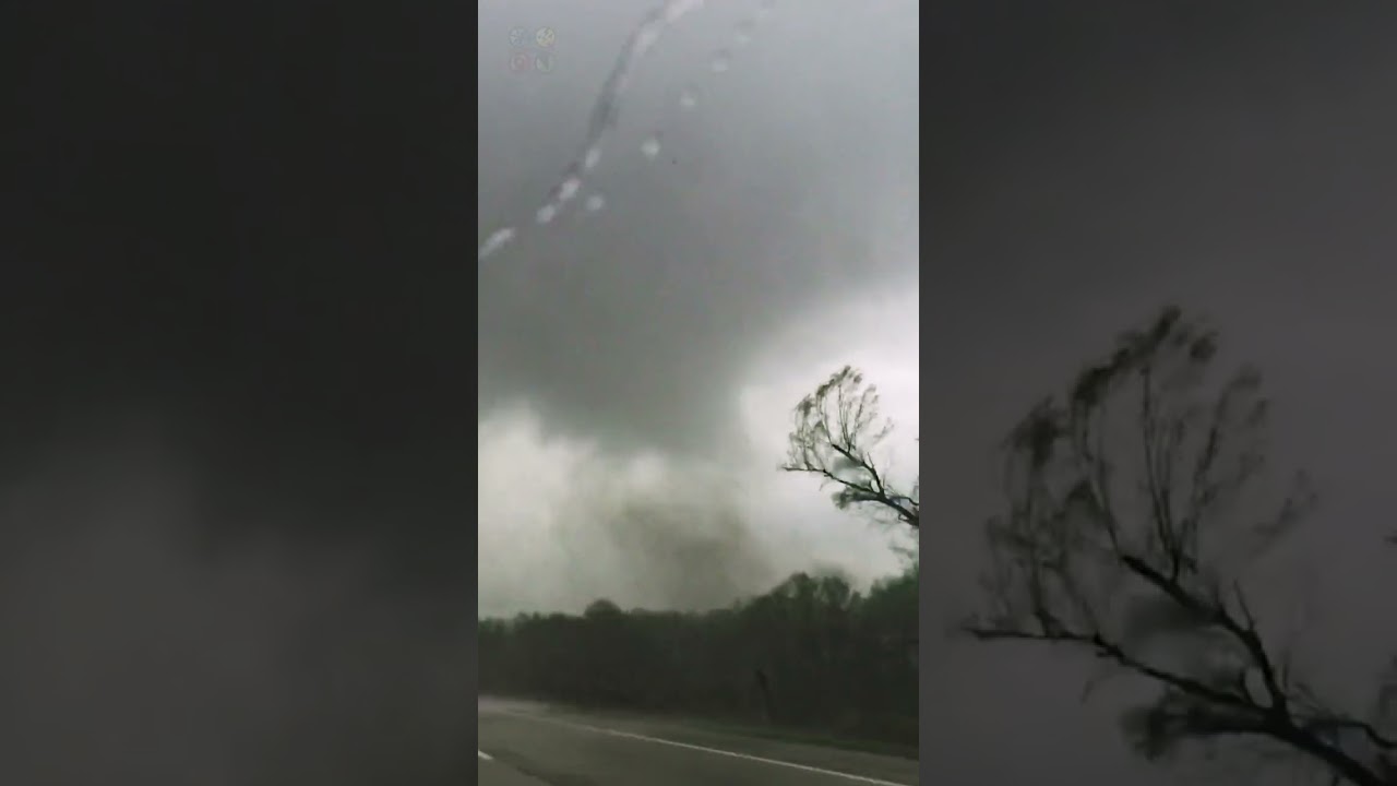 Tornado with Flying Debris hits Little Rock, AR yesterday 3/31/23