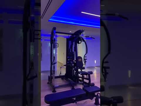 حمام سباحه داخلي